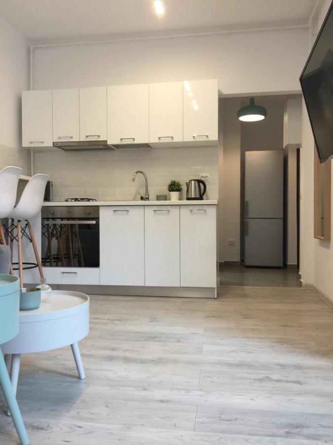 Sweet Guest Apartment บูคาเรสต์ ภายนอก รูปภาพ